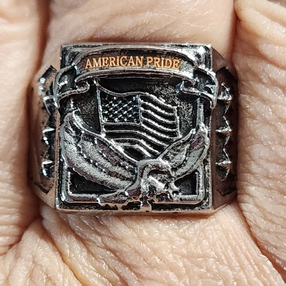 American Pride Men's Ring Silvertone